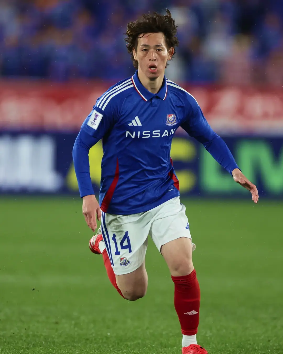 关于清晨突围战来临，比利亚雷亚尔围绕亚冠绝杀压哨，管理层满意，年轻球员得到机会的信息