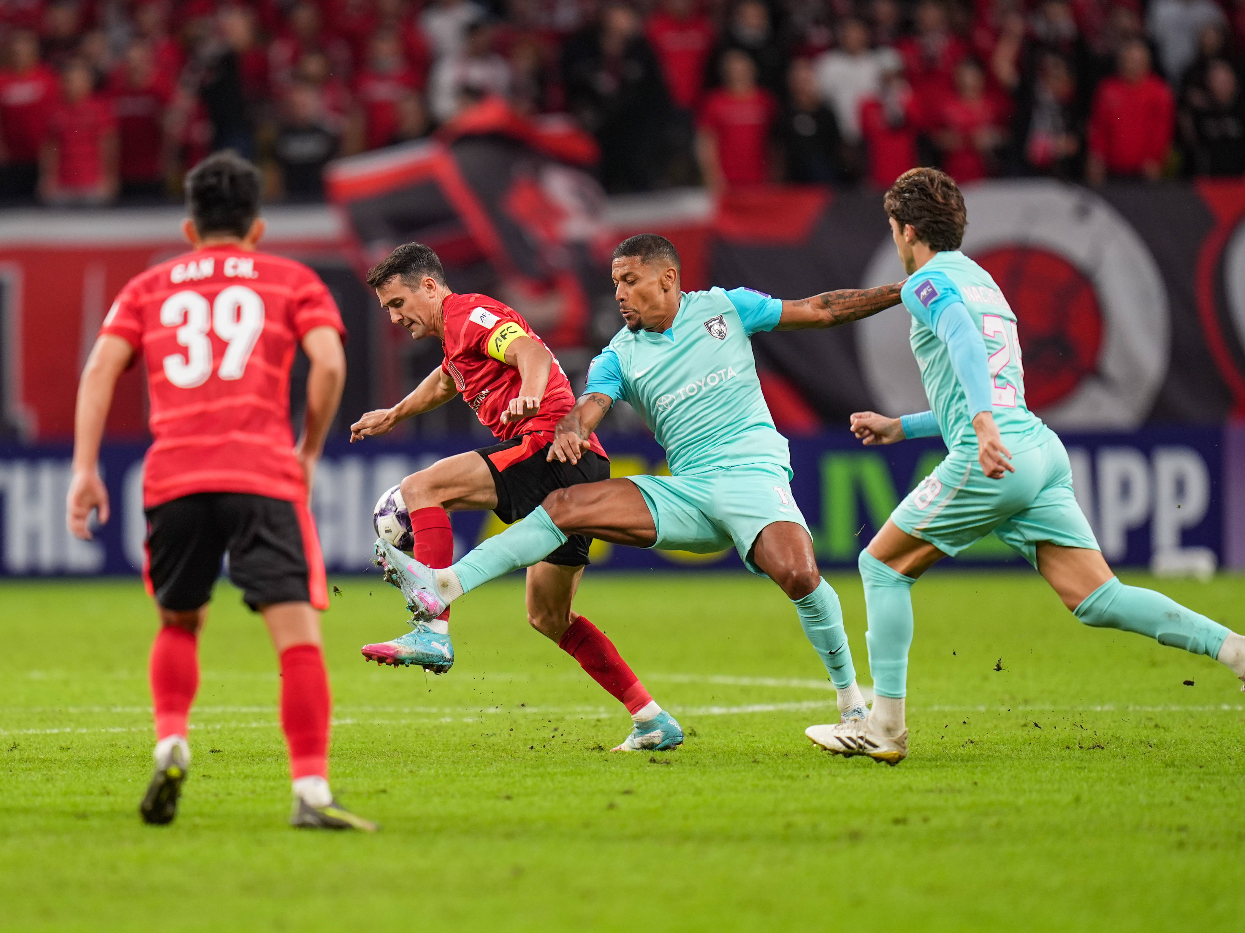 包含浓眉哥连续十场比赛得分超过大比分领先成都蓉城围绕NBA总决赛造点机会，现场解说直呼：清晨皇家马德里再遭质疑的词条